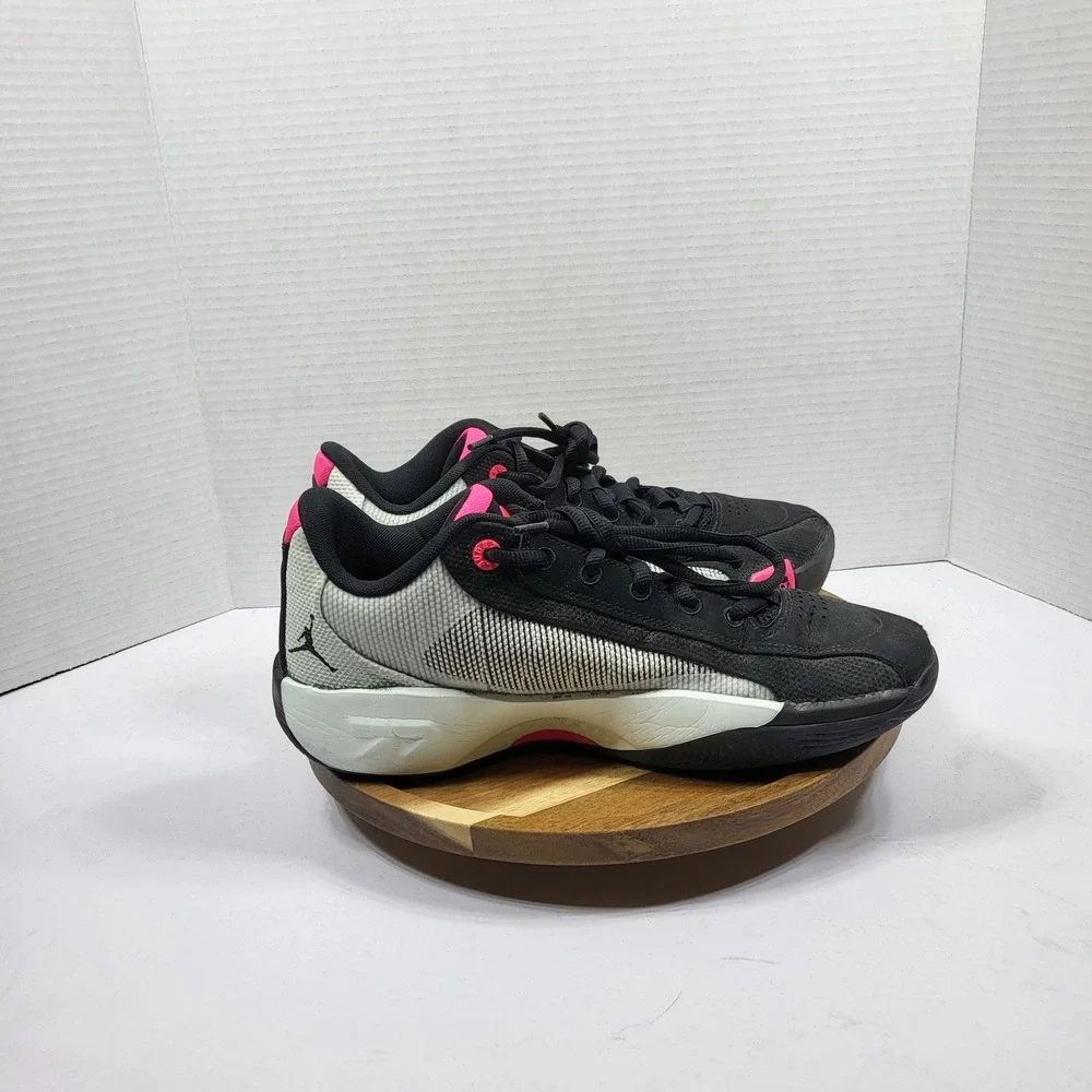 Jordan Luka .77‎ Space Navigator Black Pink Basketball Shoes Men's 9 HF0806-001